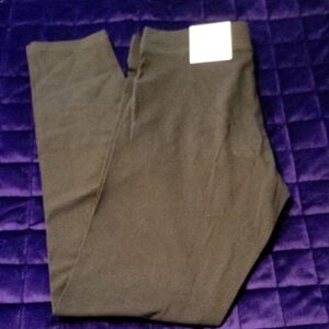 Black Leggings Size Small NWT
